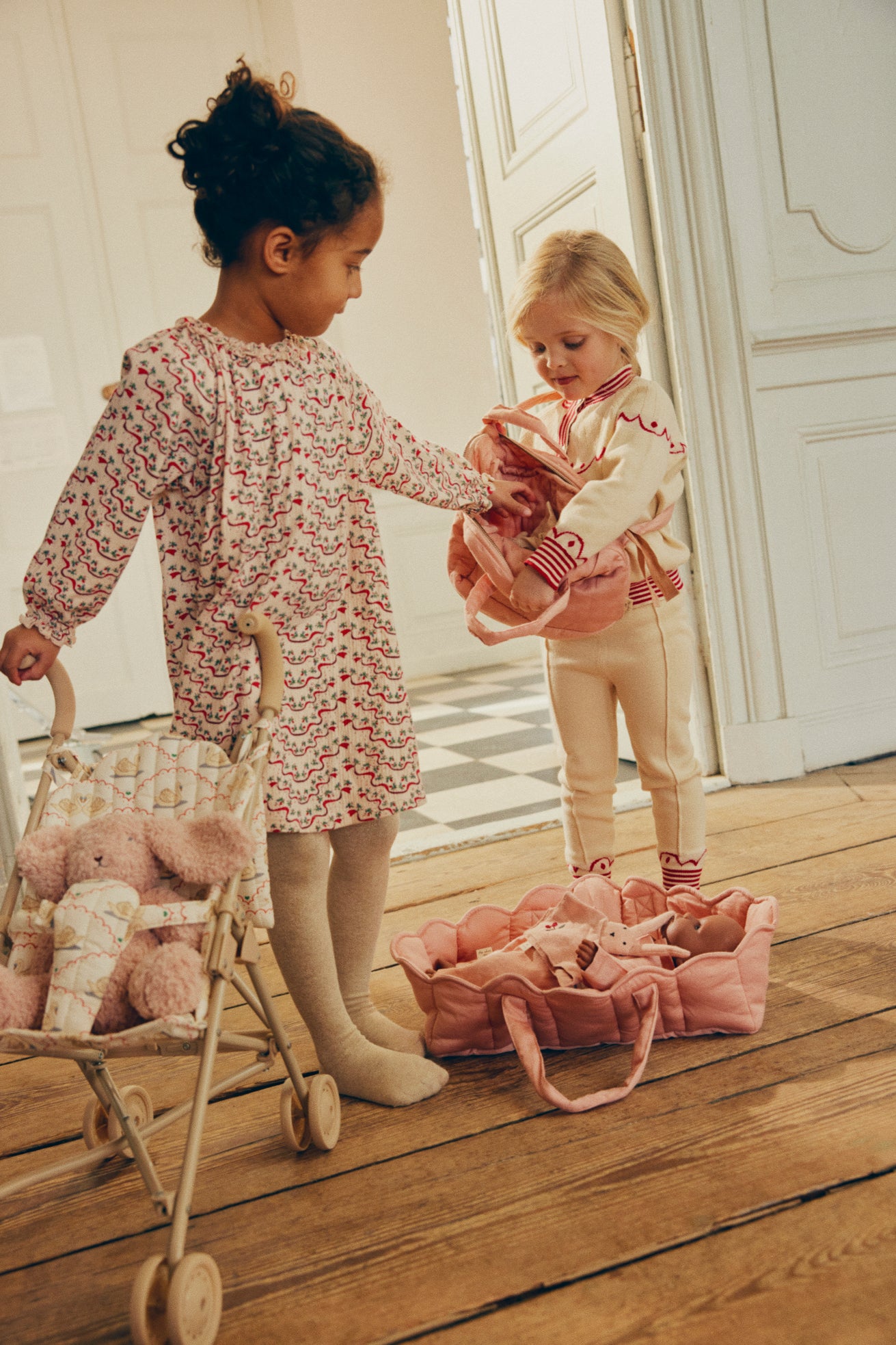 DOLL STROLLER