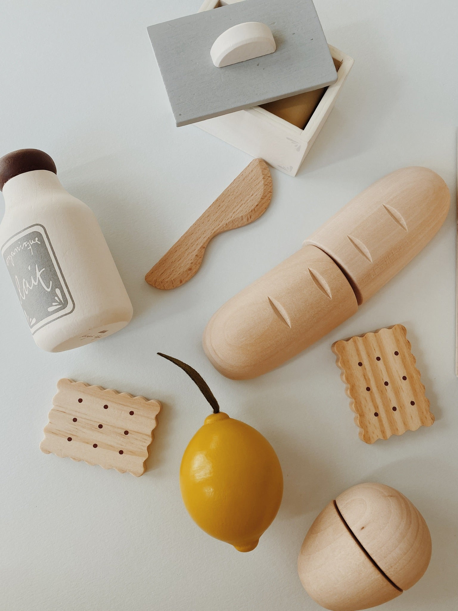 FOOD BOX